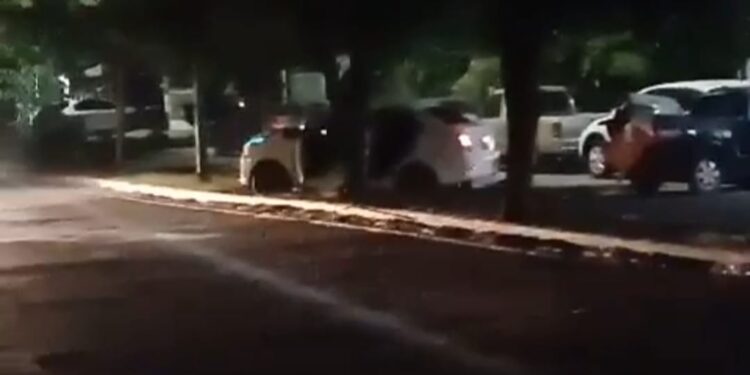 Persecución termina en choque entre las colonias Miguel Hidalgo y Aurora