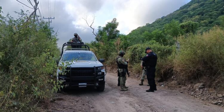 Hallan a un “encobijado” en la Ampliación El Barrio