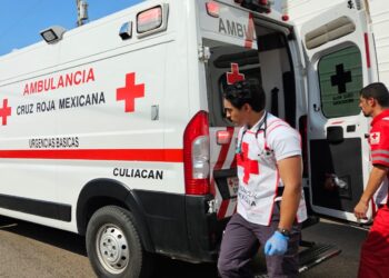 Atacan a dos jóvenes a balazos en el campo El Diez