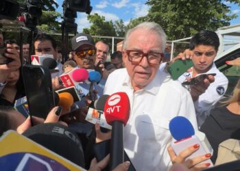 Agresión a balazos a El Debate es un atentado a la libertad de prensa: Rocha Moya