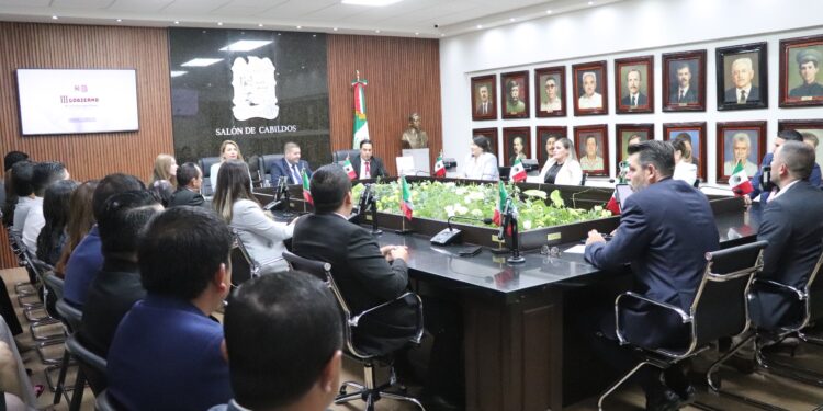 José Paz López Elenes rinde su tercer informe ante regidores, síndicos, funcionarios municipales y sociedad en general