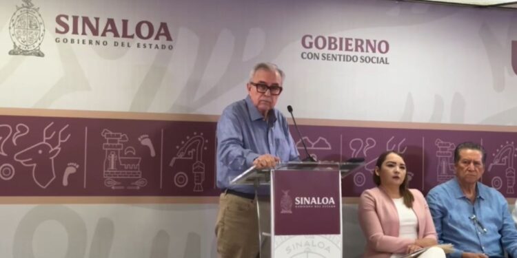 Rocha Moya se ofrece para reunir firmas para su revocación de mandato, por que solos no podrán