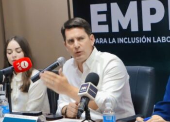 Javier Gaxiola Coppel se baja del “Barco” de Rocha Moya