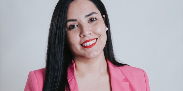 Contacto cercano y directo con la militancia del PAN, compromiso de Vanessa Sánchez Vizcarra