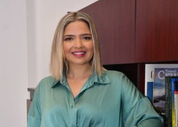 Estrella Palacios Domínguez, alcaldesa de Mazatlán, fue despojada de su camioneta entre Quilá y Eldorado