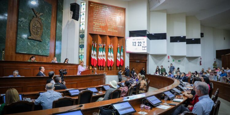 Congreso aprueba reforma para garantizar la igualdad sustantiva en las mujeres