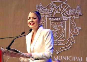 Con Estrella Palacios gobernaremos juntos por un Mazatlán más seguro y atractivo: Rocha