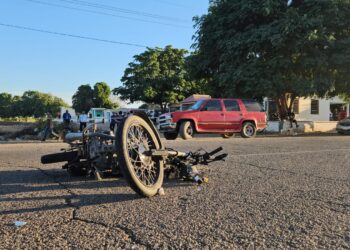Muere en choque por alcance motociclista en Navolato