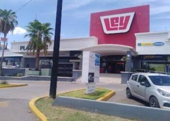 Joven asalta un banco con un supuesto artefacto explosivo en Loma Linda