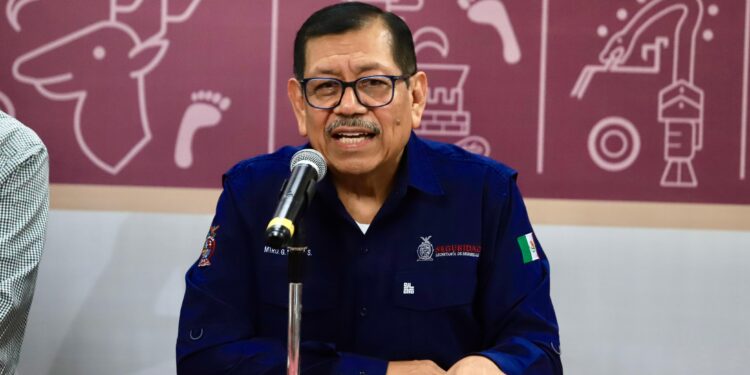 Secretario de Seguridad llama a la sociedad a denunciar a los números de emergencia