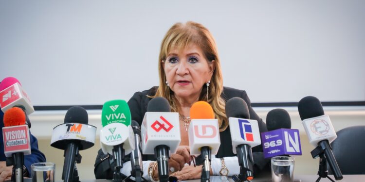 Congreso trabaja en materia legislativa y presupuestal para reforzar la seguridad en Sinaloa: Tere Guerra