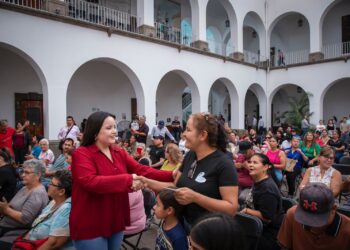 “Es un incentivo para nosotros”: comerciantes de Culiacán al recibir Apoyos Económicos Emergentes