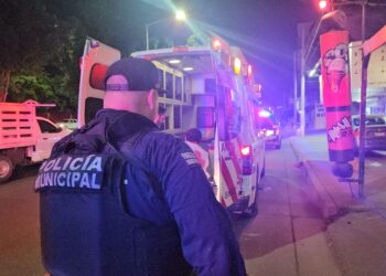 Acribillan a balazos a una mujer frente a una casa de citas en el centro de Culiacán
