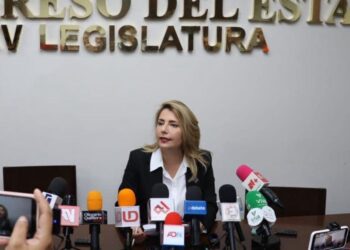 “El diputado del PRI, está más preocupado por las migajas del poder que por atender su encargo”; Roxana Rubio responde acusaciones de Bernardino Antelo