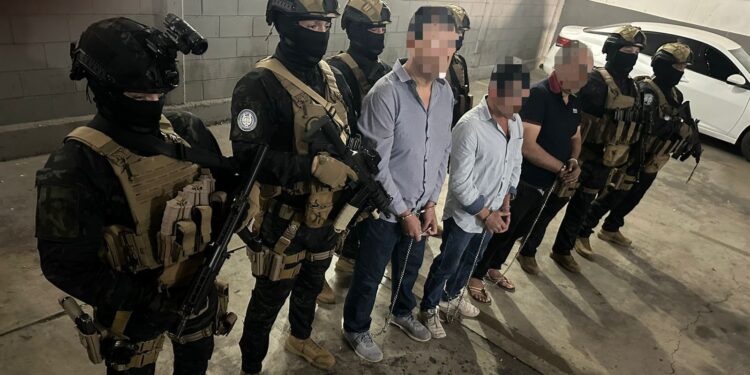 Captura UNESA a tres presuntos homicidas prófugos desde 2007