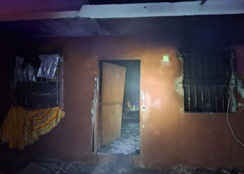 Ejecutan a una mujer en su casa de la Renato Vega Alvarado