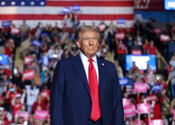 Un reto para México saber manejar la relación con Donald Trump, para evitar su intervención en temas prioritarios, señala especialista