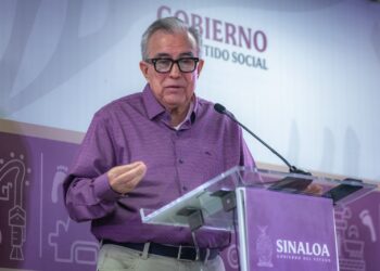 Rocha Moya pide que grandes empresarios que no se dediquen a denostar