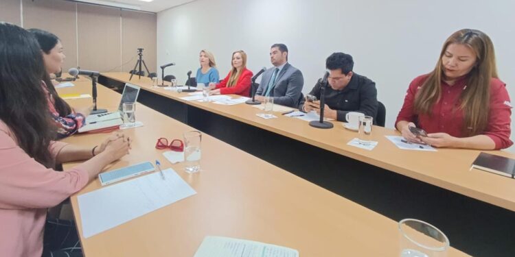 Iniciativa Sinaloa solicita a legisladores la defensa de la CEAIP y con ello, el derecho a la información en la entidad