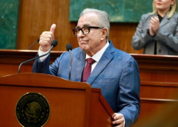 A mitad del gobierno de Rocha Moya, Sinaloa da atención social sin precedente a familias y, el desarrollo económico estatal crece 3.9% sobre media nacional