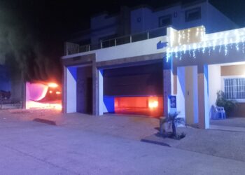 Queman una residencia Stanza Torralba y vandalizan casa en Villas del Real