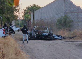 Explota “cochebomba” en la Limita de Itaje