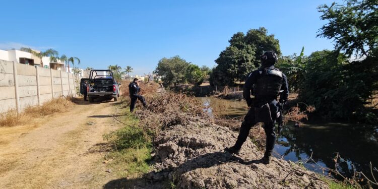Hallan a un hombre sin vida en el canal Cañedo