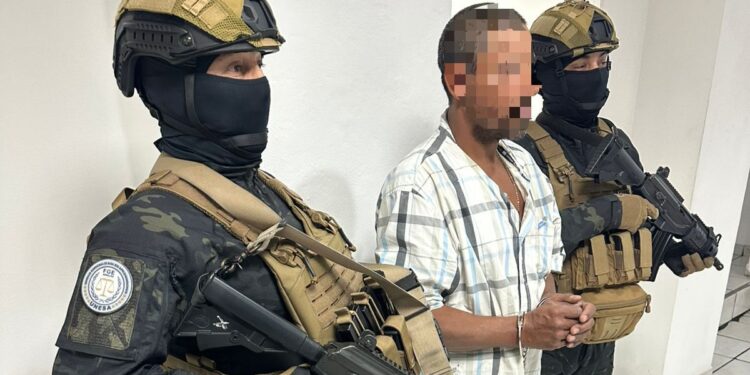 UNESA detiene a Romualdo “N” por tentativa de homicidio