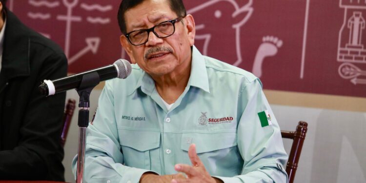 Despliegues operativos derivan en la detención de una persona, el aseguramiento de droga, vehículos y armas: Mérida Sánchez