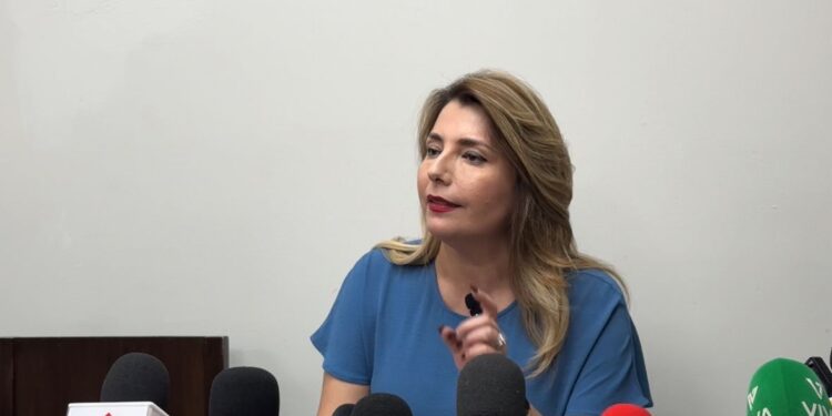 Roxana Rubio en contra de prohibición de los vapeadores en Sinaloa