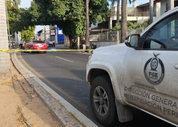 Muere adulto mayor sobre el Malecón Viejo