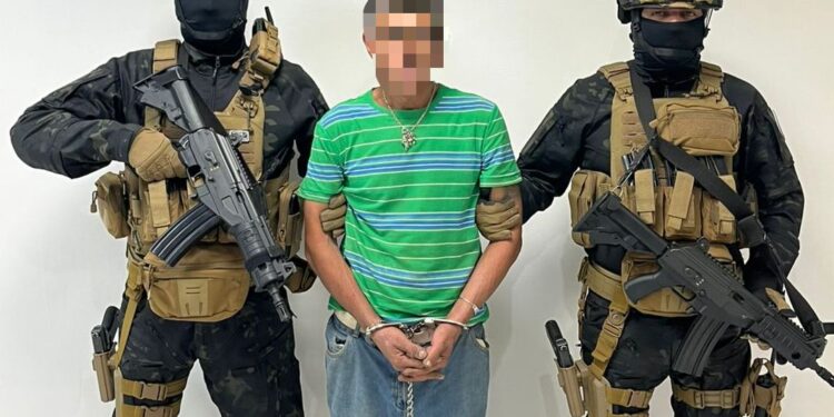 UNESA da cumplimiento a mandamiento judicial en contra de Juan Omar “N” por Robo Bancario en Culiacán