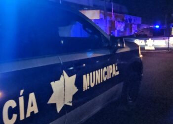 Asesinan a dos jóvenes frente a una pizeria de la colonia Miguel Hidalgo