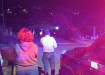 Muere quemados mujer y niño de 6 años en incendio en Los Mezcales