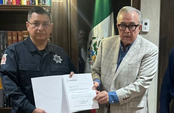 Rocha toma protesta a nuevo subsecretario de Seguridad