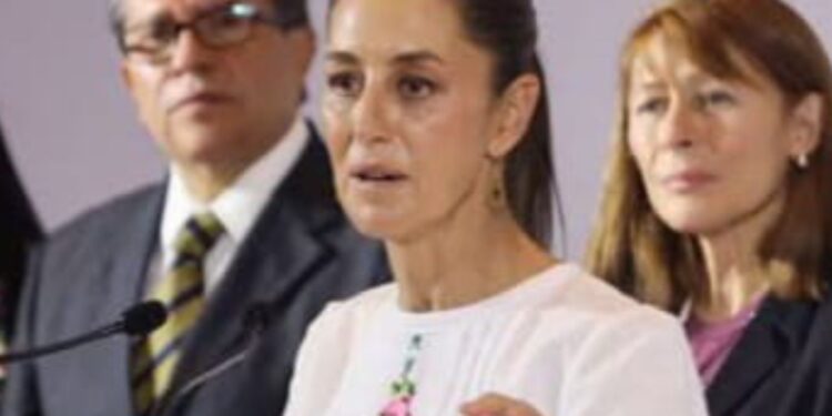 Rocha entregará cartita de Navidad a Sheinbaum cuando visite Culiacán el domingo