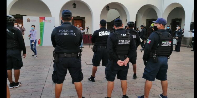 Pronto se contará con los resultados de la aplicación del Examen de Control y Confianza a policías: Mérida