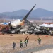 Se estrella e incendia avión en Corea del Sur; al menos 120 muertos