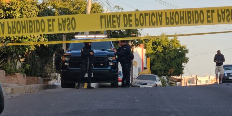 Asesinan a balazos a joven desconocido en la colonia República Mexicana