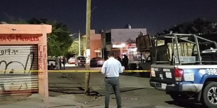 Asesinan a dos jóvenes en una “jugada” en la colonia CNOP