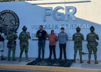 Capturan a 3 hombres con armas y una camioneta en Culiacán