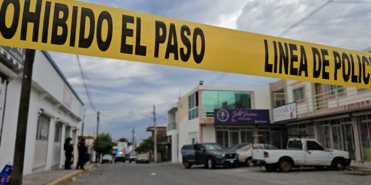 Atacan a balazos una casa de la colonia Benito Juárez