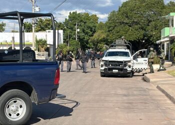Les caen los federales en la Agustina Ramírez, pero dos peligrosos delincuentes logran huir por entre las casas