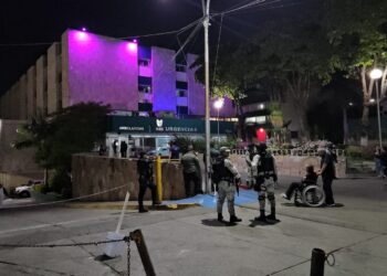 Balean de “carro a carro” a joven en la Buenos Aires