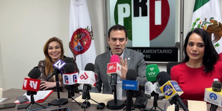 Paloma Sánchez sigue siendo mi candidata para el 2027: Antelo ante publicación de senadora en X