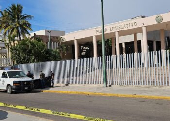 Vocería de la SSPE confirma que cuerpo dejado afuera del Congreso es del ex agente de la FGE