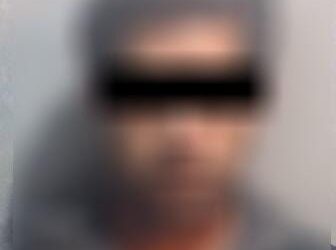 Policías de la SSPyTM detienen a presunto responsable de al menos 12 robos violentos a tienda de conveniencia de cadena comercial.