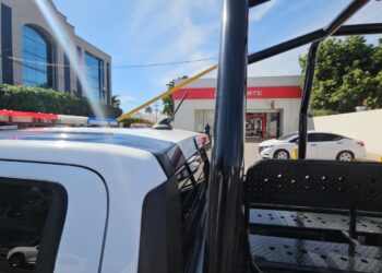 Asalta banco y es perseguido por autoridades ya que el dinero llevaba un GPS satelital
