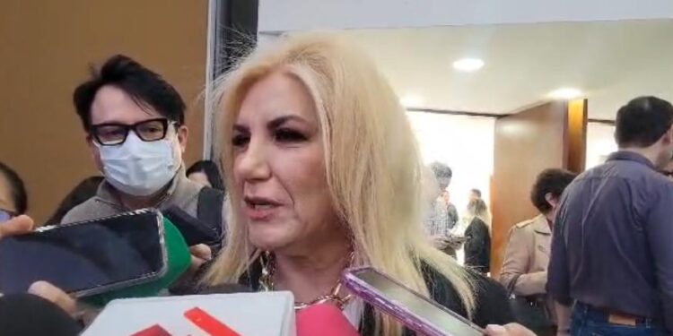 FGR determinará si Quirino y ex funcionarios cometieron un delito por no pagar 2 mil 200 mdp ante el SAT