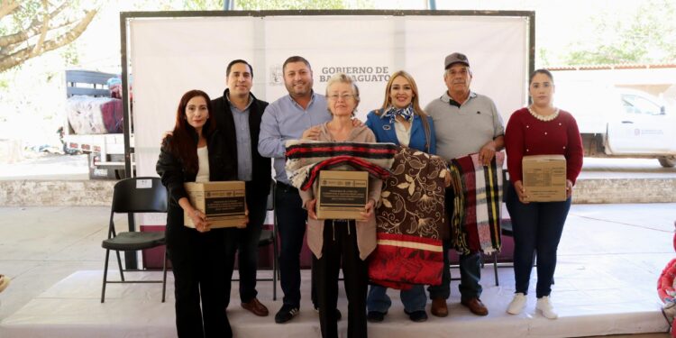 ¡Más familias beneficiadas en Badiraguato! José Paz López entrega obra en la comunidad de La Soledad